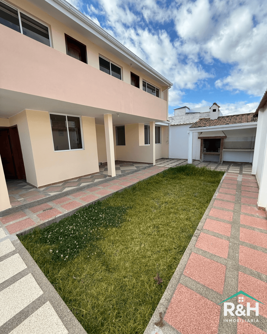 Casa Urbanización del Sol / Norte de Riobamba - foto 9
