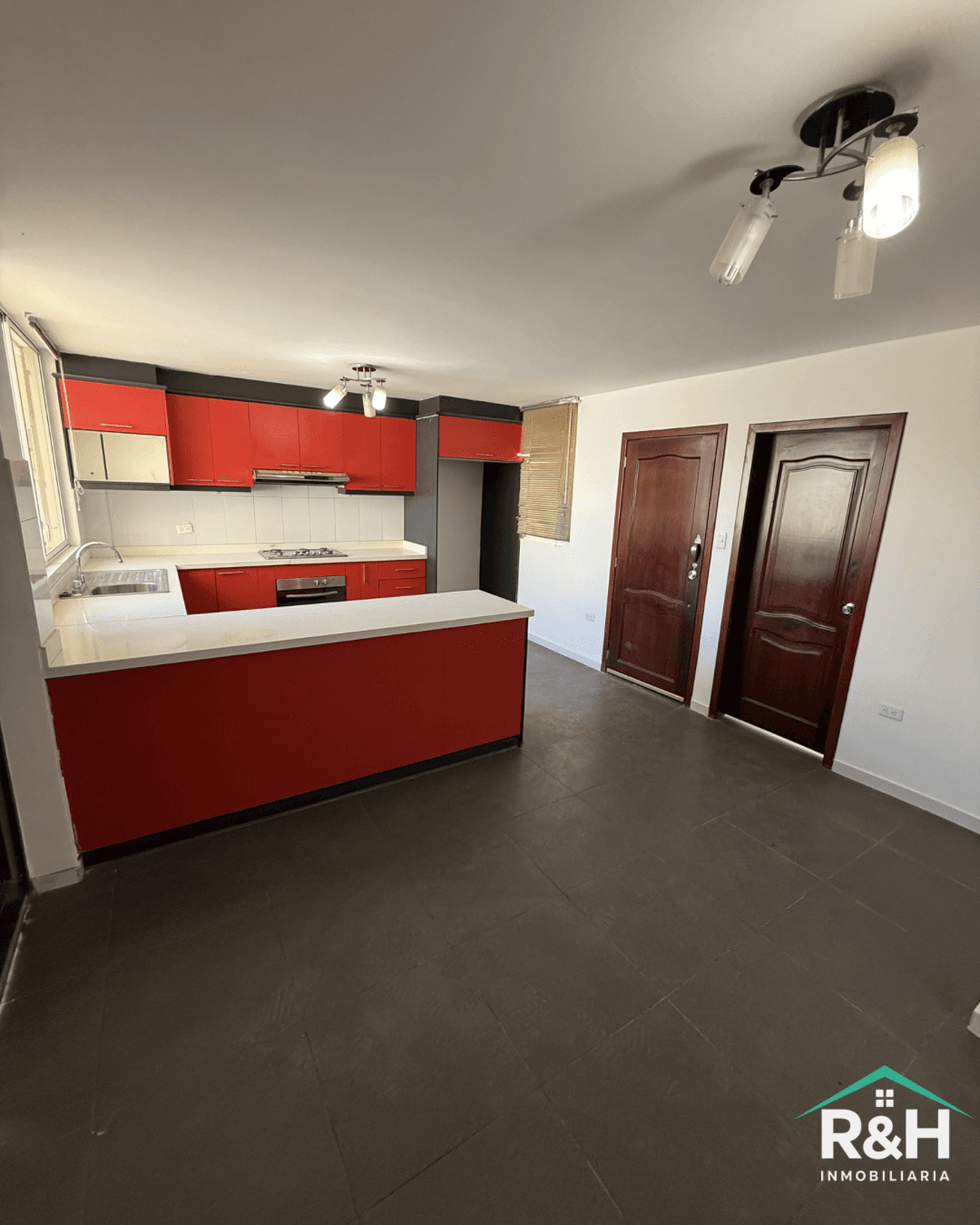 Casa Urbanización del Sol / Norte de Riobamba - foto 2