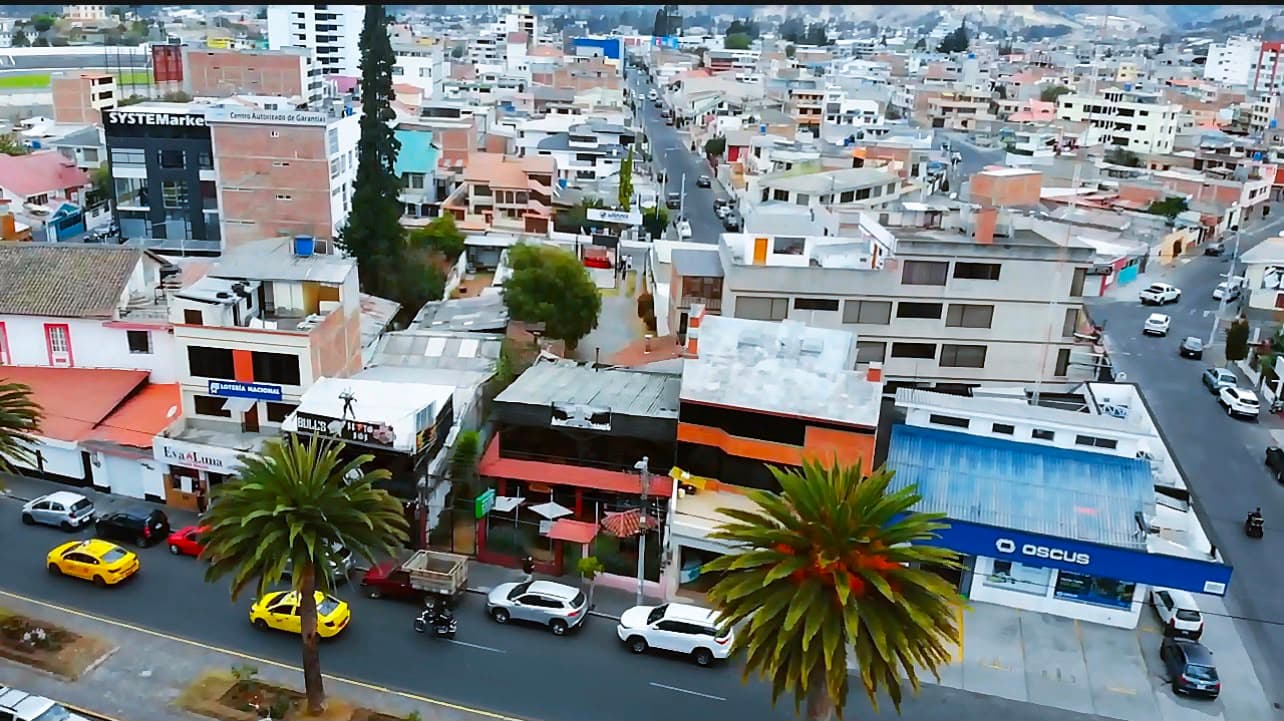 Foto 3 de Terreno en venta en ubicación céntrica
