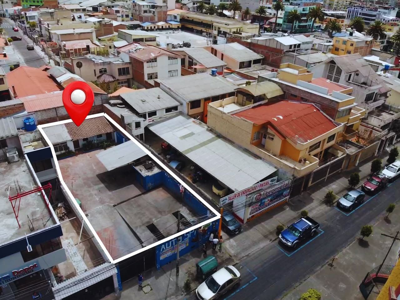 Fachada de Terreno en ubicación estratégica de Venta